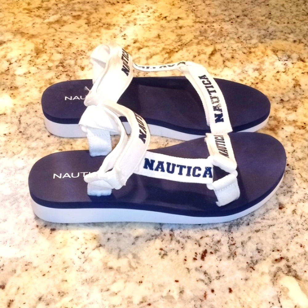 Nautica